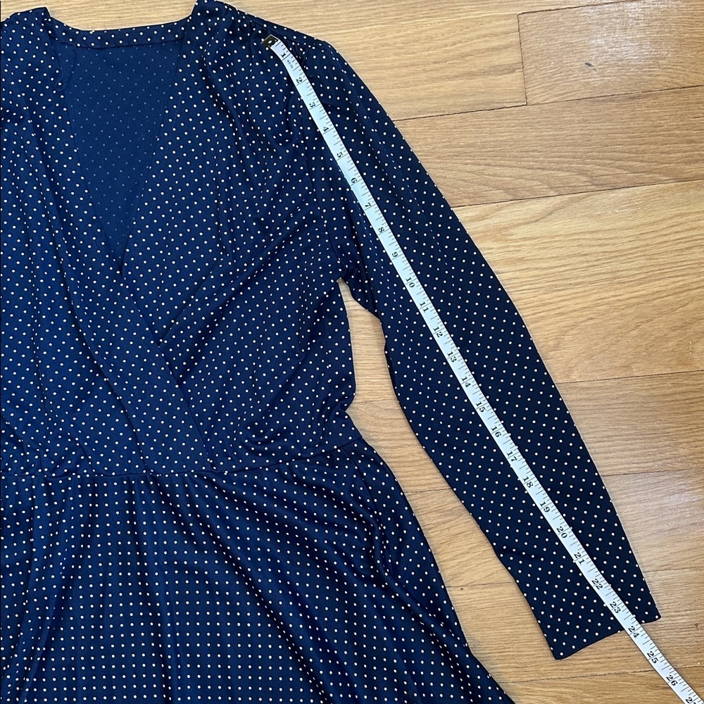 Vintage Navy Blue Polka Dot Dress - Perfect for Spring! - Picture 5 of 9